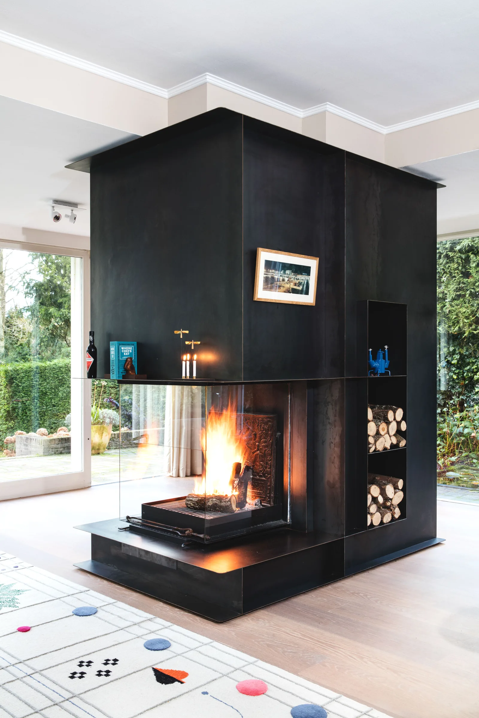 Fireplace 1 — interior project by Just Haasnoot, photo 1