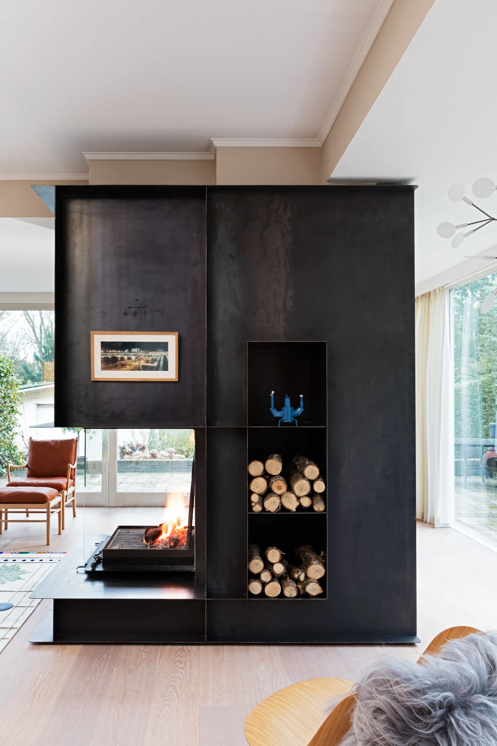 Fireplace 1 — interior project by Just Haasnoot, photo 3